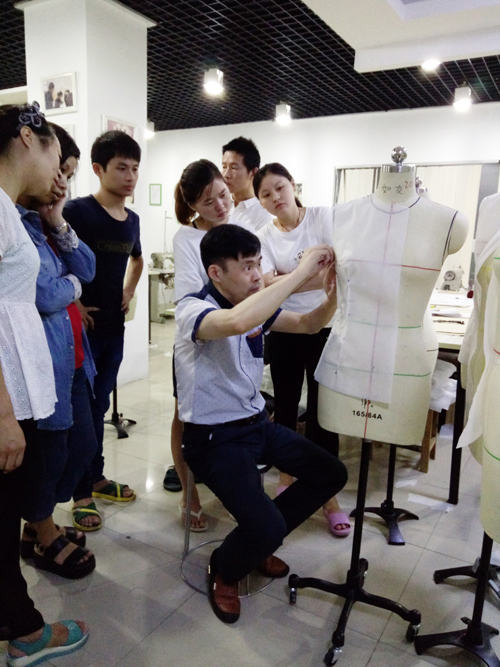 杭州服装设计裁剪培训 杭州服装裁剪缝制培训班